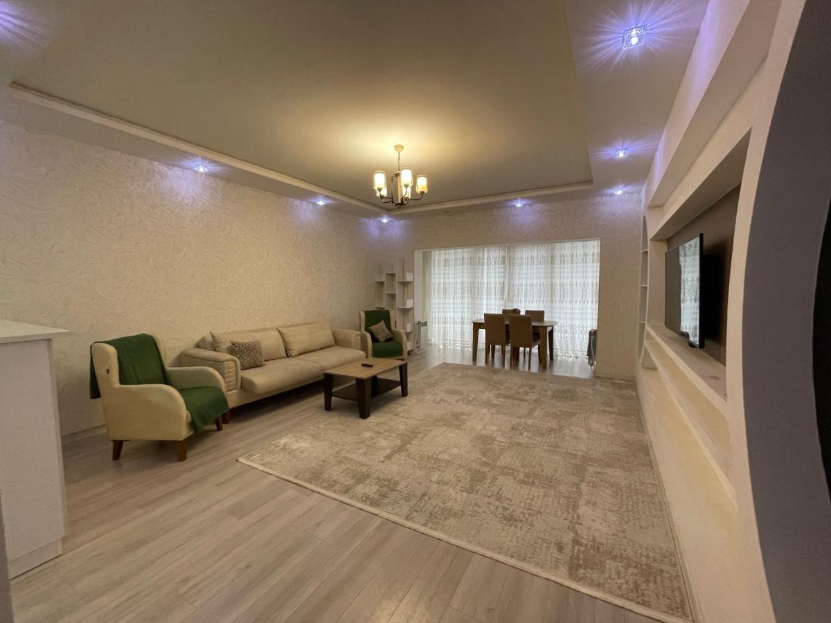 דירות באקו Park Azure Luxury מראה חיצוני תמונה