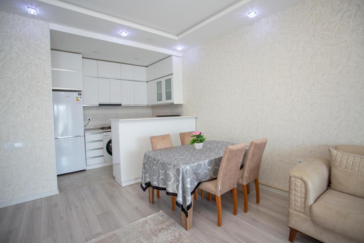 דירות באקו Park Azure Luxury מראה חיצוני תמונה